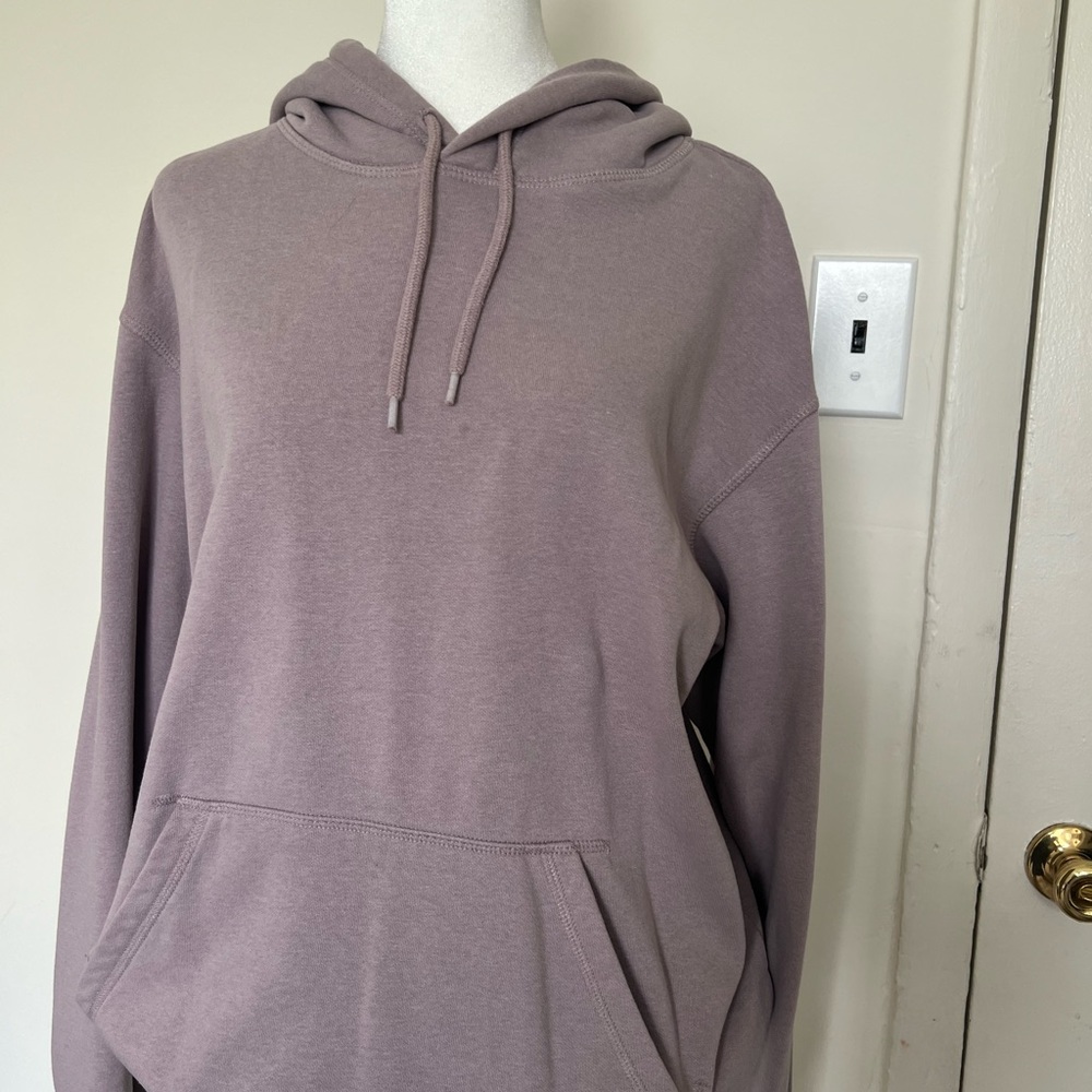 Casual Lavender Hoodie with Pocket